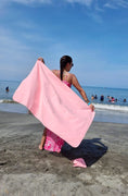 Cargar la imagen en la vista de la galería, Toalla De Microfibra Secado Rápido 130x80cm Rosada