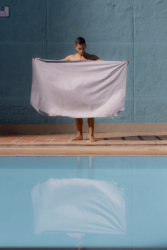 Toalla De Microfibra Secado Rápido 165x100cm Gris